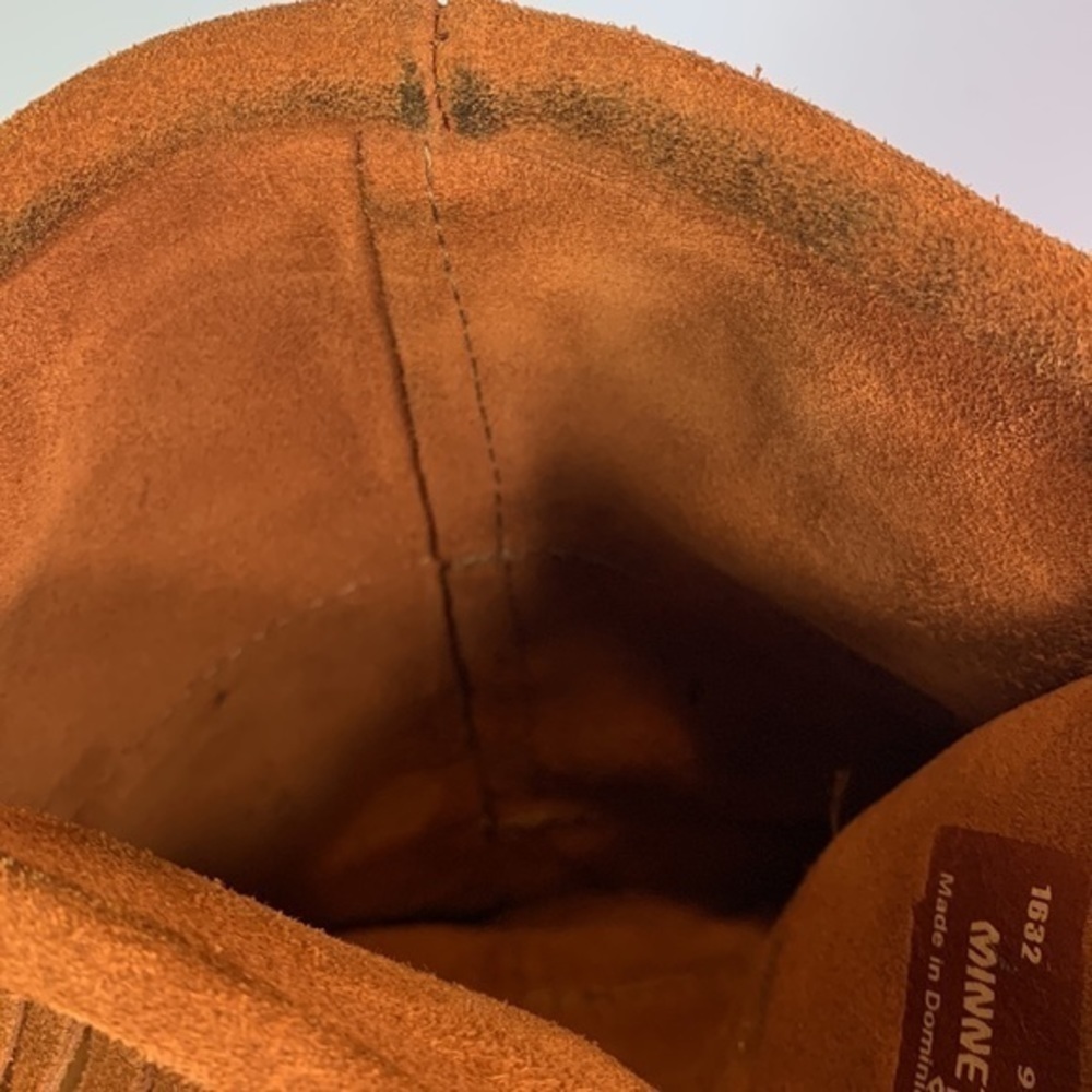 Minnetonka 3-Layer Fringe Boots - Picture 11 of 11